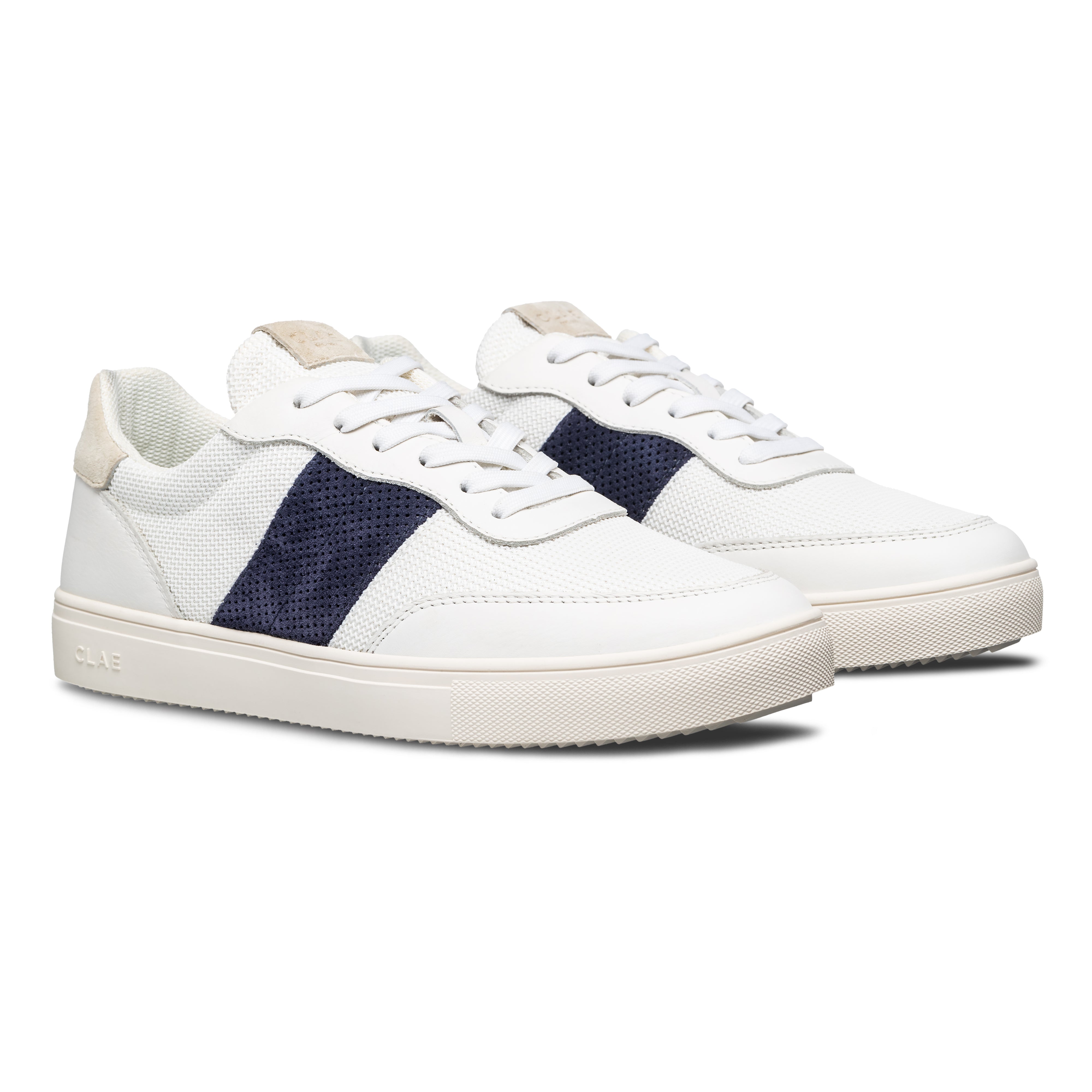 Davis court shoe in White Navy Wood Ash with Standard Premium (SP) sole, designed for comfort and durability, sole view.
